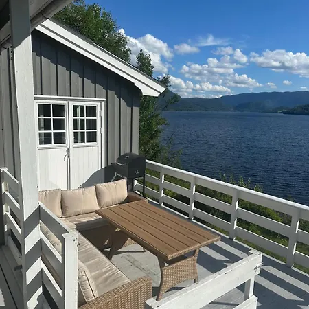 Halsteinsplassen Hébergement de vacances *