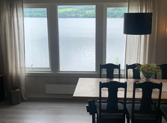 Halsteinsplassen * Noresund